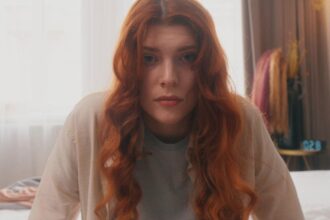 adult children raised by narcissistic moms grow up believing these 12 awful lies 68b45da58e9f1