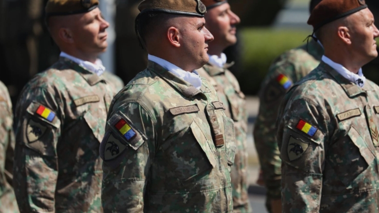 cum vrea ministerul apararii sa aduca tinerii in armata stagiul militar voluntar anuntat de ionut mosteanu 68b0ac20999d6