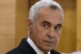 manevrele sistemului impotriva valului suveranist noi atacuri orchestrate asupra lui calin georgescu 68b2aab030d6b