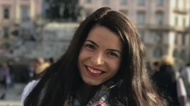 meseria surprinzatoare pe care a ales o nepoata lui nicolae ceausescu alexandra a decis sa se tina departe de ochii lumii 68a84ef4ea0d6