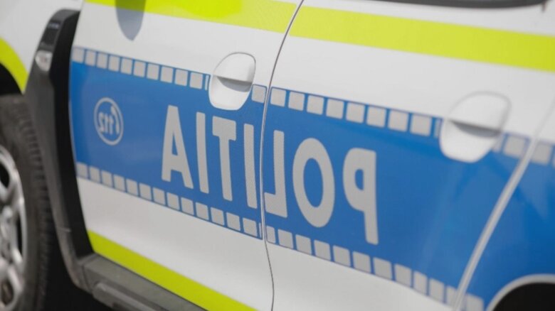 pensionar de 71 de ani retinut de politie pentru ca agresa femei pe strada si in autobuz 68b042bbd03fd