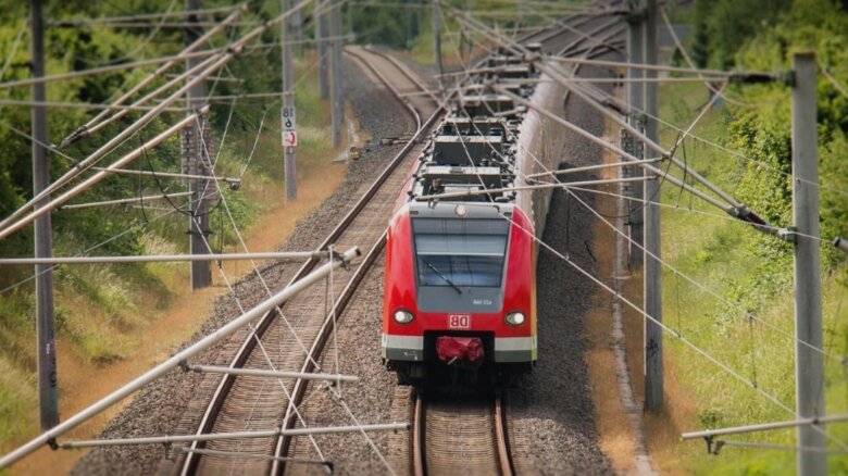 presedintele arf vine cu o solutie pentru ca cfr si transferoviar sa iasa din datorii 68ac6b2c79964