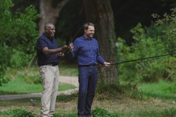 vicepresedintele sua j d vance si seful diplomatiei britanice la pescuit fara permis situatia hilara pentru cei doi inalti oficiali 68a9c5792dc6b