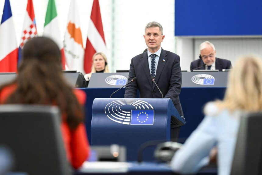 a590f1f4 4cf6 4994 add2 5a49d87bfbcf