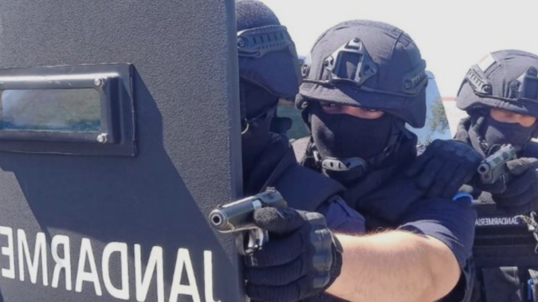 bataie ca n vestul salbatic intr o comuna din botosani a fost nevoie de interventia trupelor speciale si a jandarmilor 68b5e15458b34