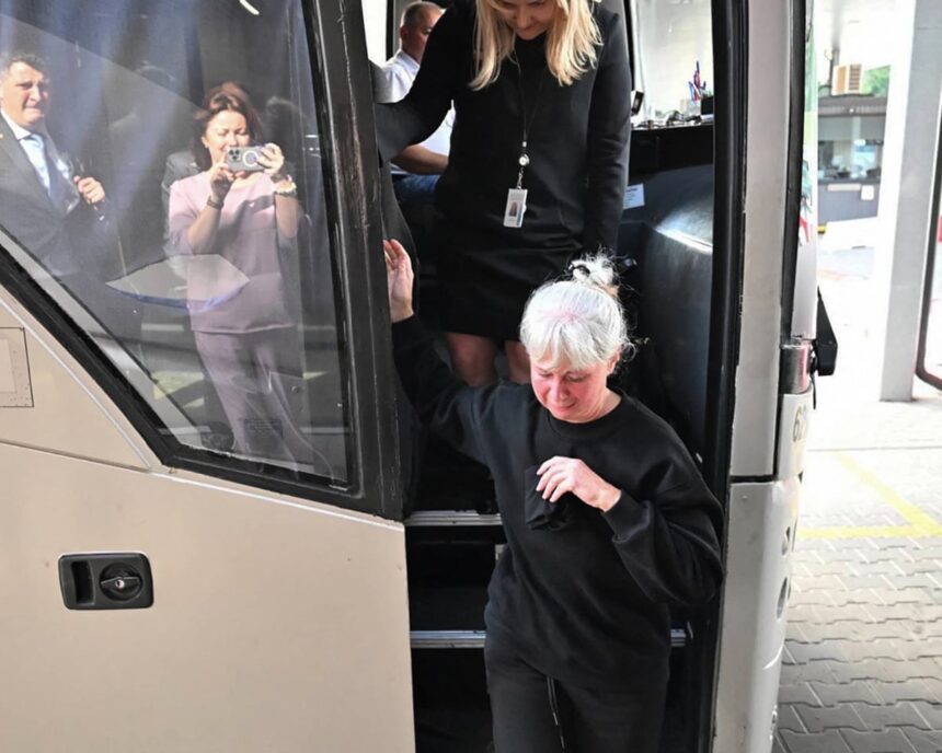 belarus frees 52 political prisoners including foreigners after visit by us delegation 68c2fddedf646