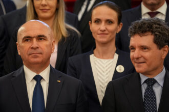 bolojan nu are aceeasi viziune cu nicusor dan despre sefii serviciilor secrete coalitia ar trebui sa asigure votul in parlament 68dae615adc7d