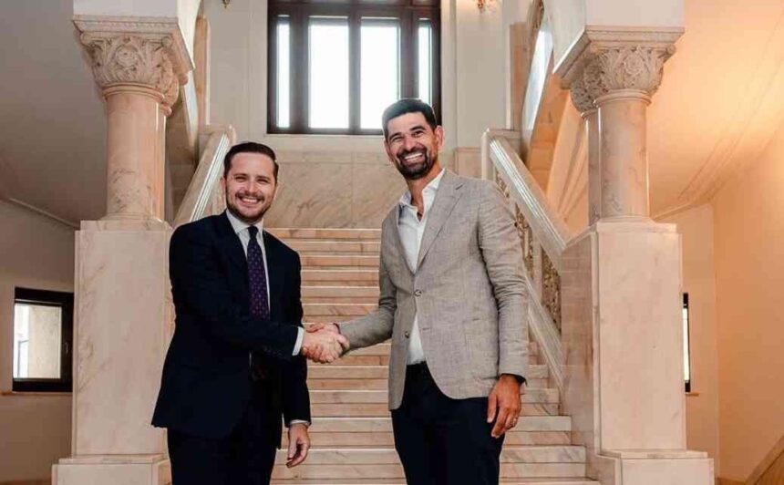 bujduveanu AzGM99jg6MCOovEP