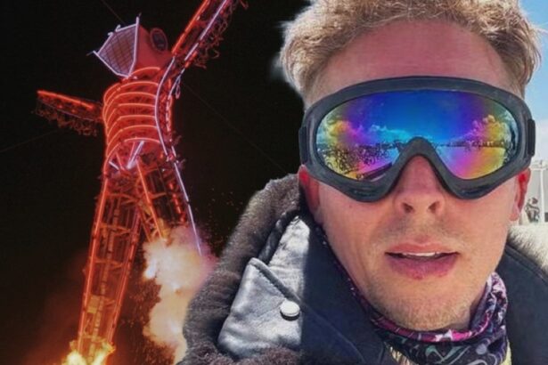 burning man body had huge neck wound knife being forensically examined 68bb77155f85e