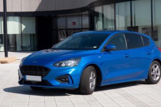 compania care reduce 1 000 de posturi la fabrica de masini electrice din koln 68ca61e13ad74