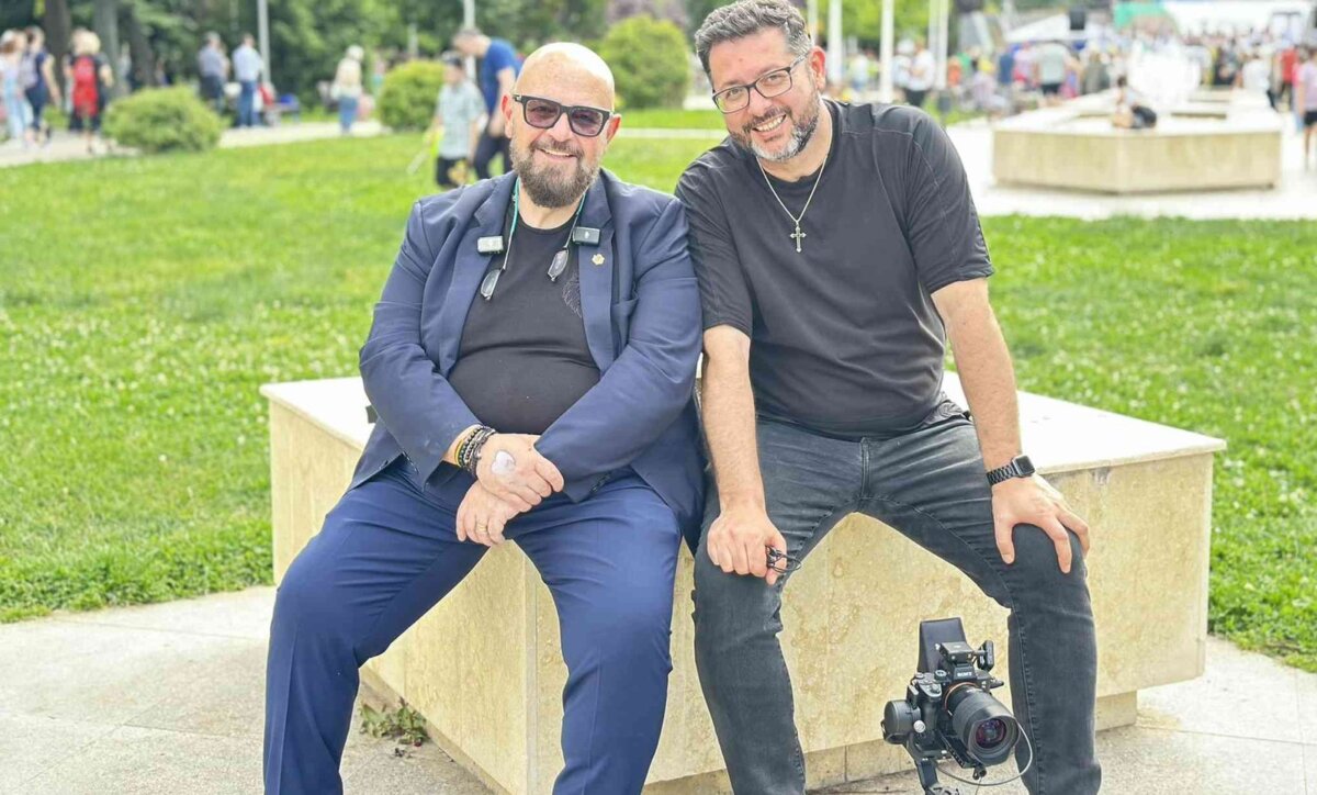 Piedone are un cameraman, angajat al Primăriei Sectorului 5, în echipa de control de la ANPC. „Mi-a spus că este prietenul lui bun” 2 decu AMq1pVaj2BUjVbKV