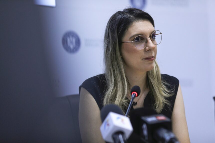 diana buzoianu anunta ca a semnat acordul de mediu pentru hidrocentrala de la pascani care a generat motiunea aur si criticile psd 68d66528b251c