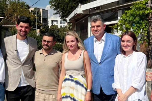 foto articol mk3Ja9e00PtyL0Jk