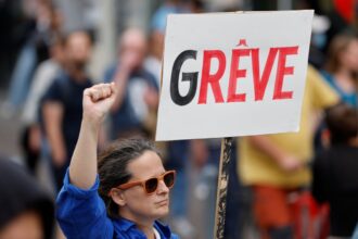 france braces for day of strikes amid political crisis 68cbba79a1ae5