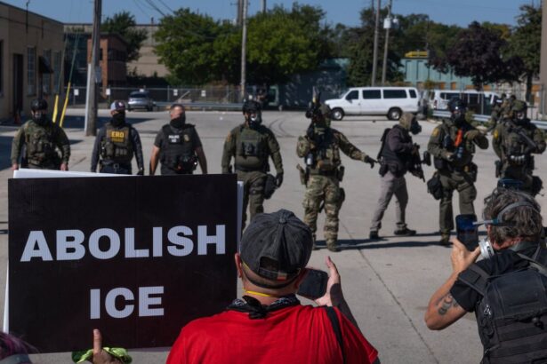 illinois senator demands to meet with ice amid clashes at immigration facility 68d97c769c498