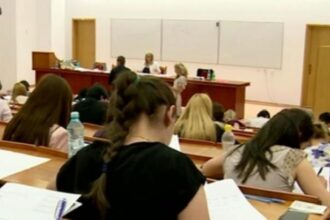 inceput de an scolar cu probleme studentii anunta proteste in toate centrele universitare din tara 68be7ab9c18eb