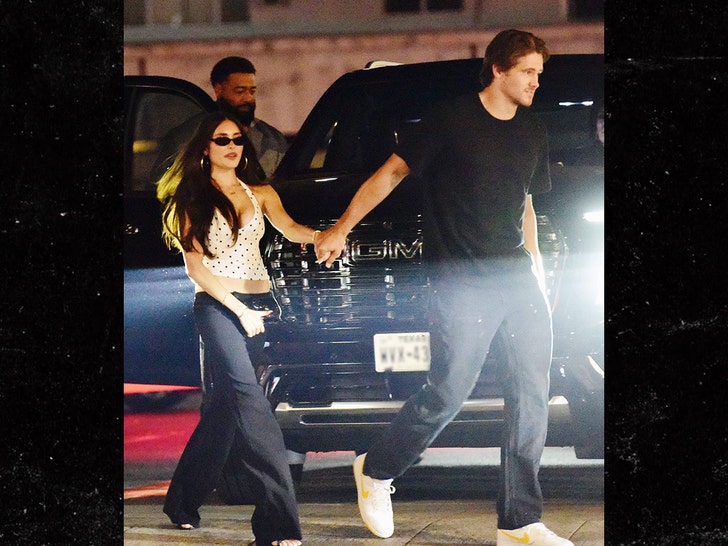 justin herbert takes madison beer on date after defeating travis kelce chiefs 68bdf20899757