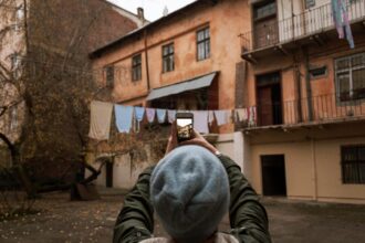 micul bucuresti care scandalizeaza germania fraude sociale clanuri si ascensiunea extremei drepte 68d1a70a4fb3d