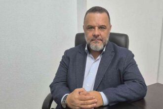 mihai dragan YKbln4oaPGHj913k