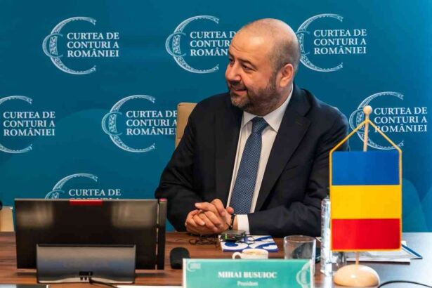 mihaoi busuioc mxBXOBlNyZfjq3DZ