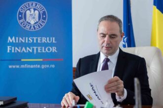 nazare YZ9jQ5jXnMfxp271