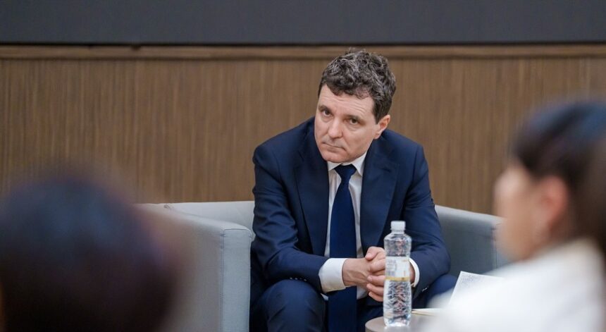 nicusor dan despre dezinformare suntem tehnologic cu un pas in spatele rusiei 68d58d7d4aeeb