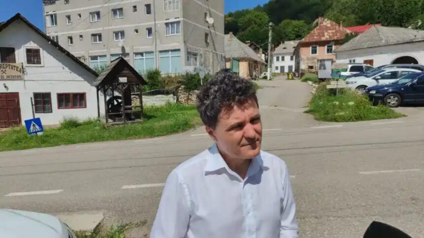 nicusor dan facut praf de avocatul toni neacsu incredibila ignoranta din partea cuiva care poate fi calificat drept procesoman 68c2cc60df200