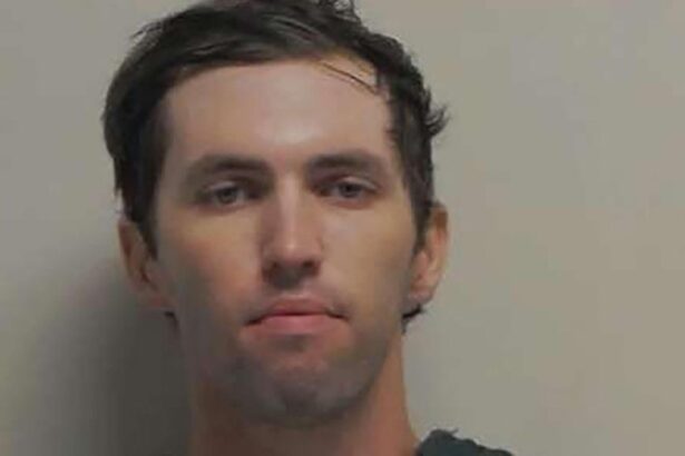 noi informatii despre tyler robinson tanarul de 22 de ani care l a ucis pe charlie kirk 68c56474bd815