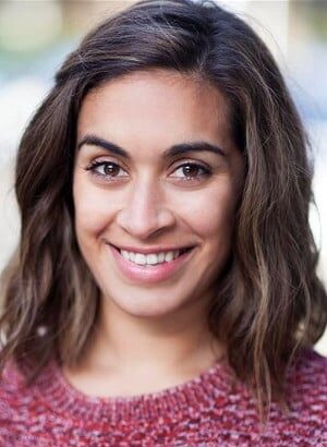 personalitatea zilei actrita britanica emily lloyd 68da3d9065e1c