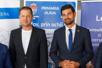 poza m6Lj3RpQ3XuoZ86n