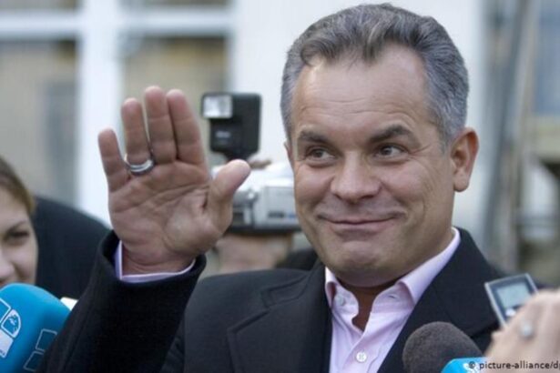 presa extradarea oligarhului plahotniuc a fost suspendata la cererea romaniei motivul invocat de autoritati 68cbd045138df