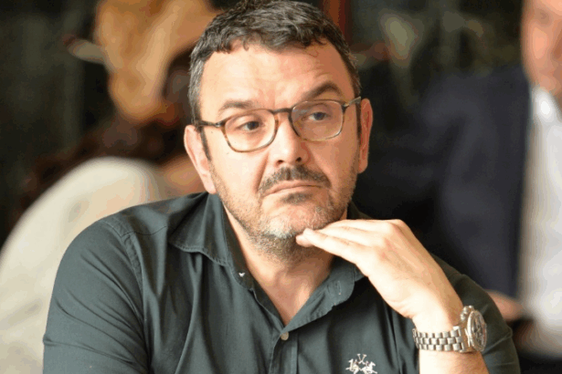 screenshot 2025 02 05 at 15.50.01 AE0ag2Dry2uLQ02p