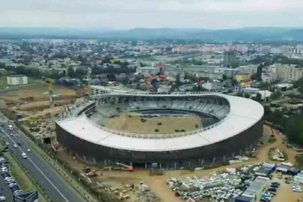 stadion targoviste mjE4PD0Ve8h1M733