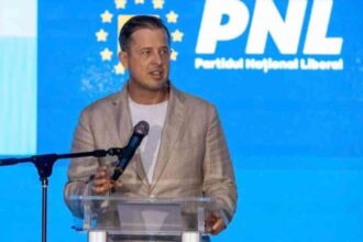 thuma AGBbMQ8PyyT8VXRm