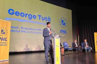 tuta cover dOqDEVxEwLIDrRLZ