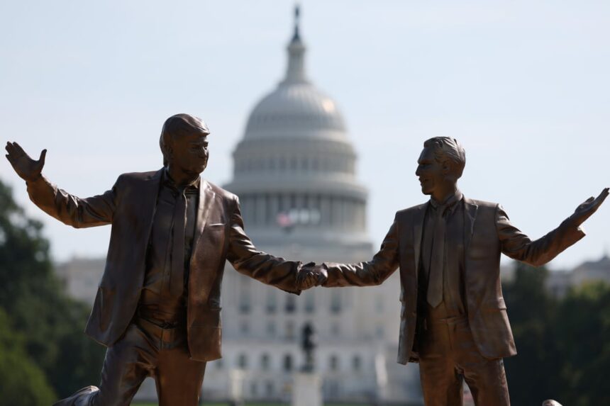 us authorities remove trump epstein statue from national mall 68d58b76da626