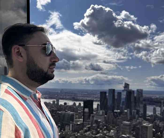 De la nunta cu dar record la dosar de șpagă: Afacerile cu Primăria Capitalei, cheia succesului directorului comercial al ELCEN 2 zamfiroi ALp2DOQ9O1sQXkgQ