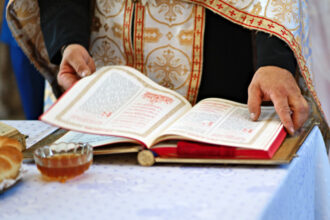 acoperamantul maicii domnului 2025 praznic dedicat fecioarei maria care este indemnul preotului pentru ziua de 1 octombrie 68dca8b488cdd