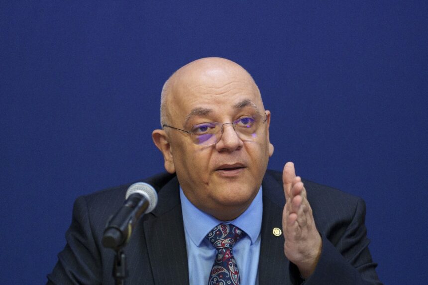 alerte de frica nu de urgenta aur cere demisia lui raed arafat dupa noile mesaje roalert in capitala 68e64b064333c