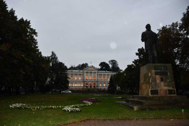 arges sediul muzeului judetean reabilitat printr un proiect cu finantare europeana de peste 28 de milioane de lei 68df90bcb8d57