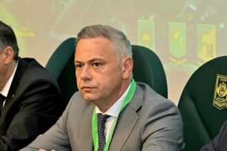 barbu la dezbaterea motiunii aur unii au confundat sezonul recoltei cu sezonul motiunilor 68f6481fd2468