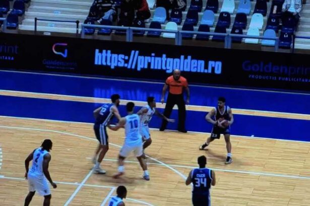 baschet masculin scm u craiova victorie clara in liga nationala 6903de9a4f4ac