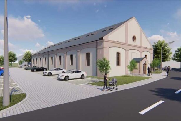 bihor cladirea vechiului manej din cazarma husarilor de la oradea va fi restaurata si transformata in centru cultural 68e7cf2b4d76a