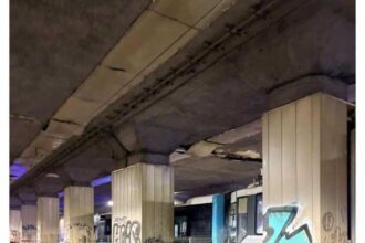 brigada rutiera cinci persoane ranite in urma unui accident dintre un tramvai si un autobuz in piata victoriei 68f26a43bf2b1