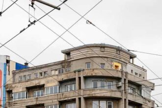 bujduveanu au inceput lucrarile de consolidare a imobilului de pe bulevardul carol nr 63 68f74a5762fbe