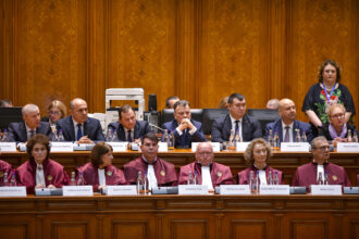 ccr respinge legea pensiilor magistratilor cine sunt judecatorii care au votat pentru si impotriva admiterii sesizarii iccj 68f644bdbe668