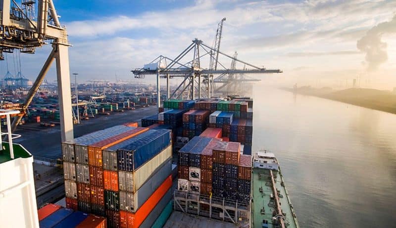 cheltuielile ai ale asiei majoreaza prognoza omc privind comertul global pentru 2025 68e6153467948