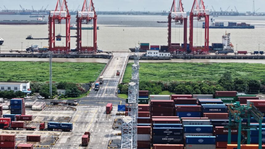 china retaliates against u s port fees with new charges on american ships 68e8e30e66130