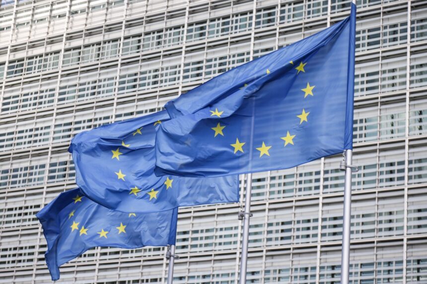 comisia europeana a aprobat varianta revizuita a pnrr cele opt spitale noi si autostrada a7 raman in plan 68f8ec4166fed