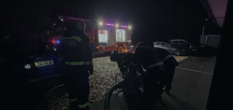 constanta copaci cazuti case si strazi inundate in localitati din judet in urma ploii torentiale 68e5f211639fb